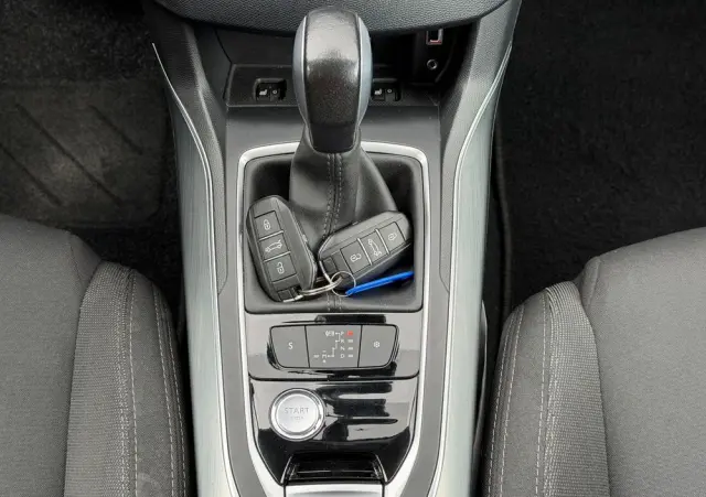 PEUGEOT 308 BlueHDi 150 Automatik Stop & Start Allure