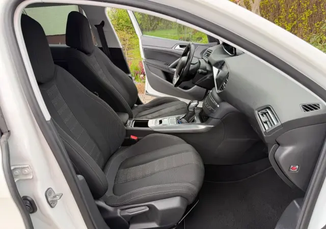 PEUGEOT 308 BlueHDi 150 Automatik Stop & Start Allure