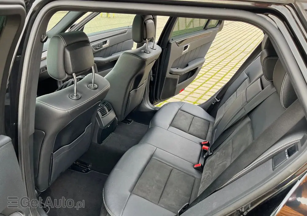 MERCEDES-BENZ Klasa E 300 CDI BlueEff Avantgarde