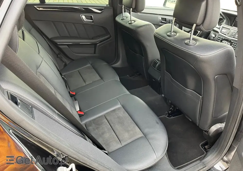 MERCEDES-BENZ Klasa E 300 CDI BlueEff Avantgarde