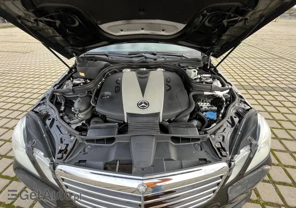 MERCEDES-BENZ Klasa E 300 CDI BlueEff Avantgarde