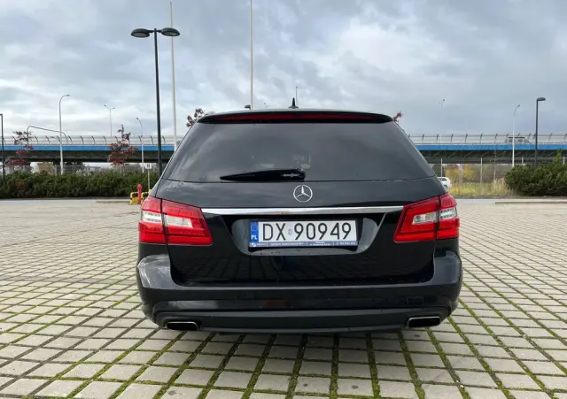 MERCEDES-BENZ Klasa E 300 CDI BlueEff Avantgarde