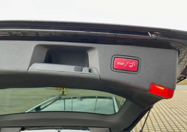 MERCEDES-BENZ Klasa E 300 CDI BlueEff Avantgarde