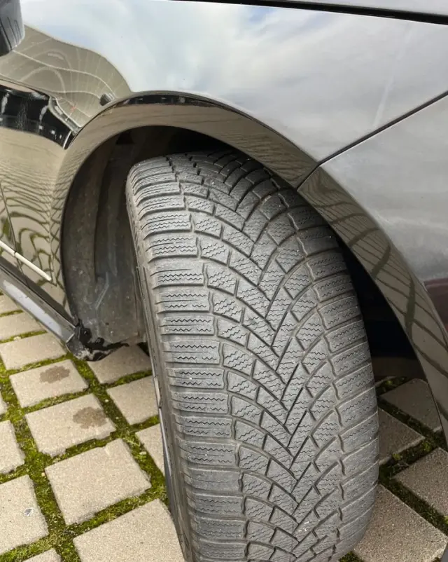 MERCEDES-BENZ Klasa E 300 CDI BlueEff Avantgarde