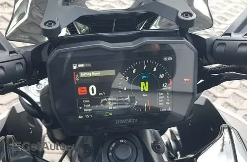 DUCATI Diavel 