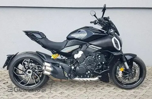 DUCATI Diavel 