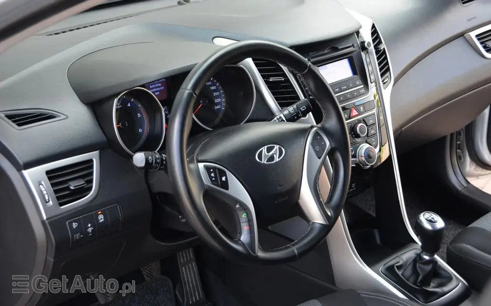 HYUNDAI I30 