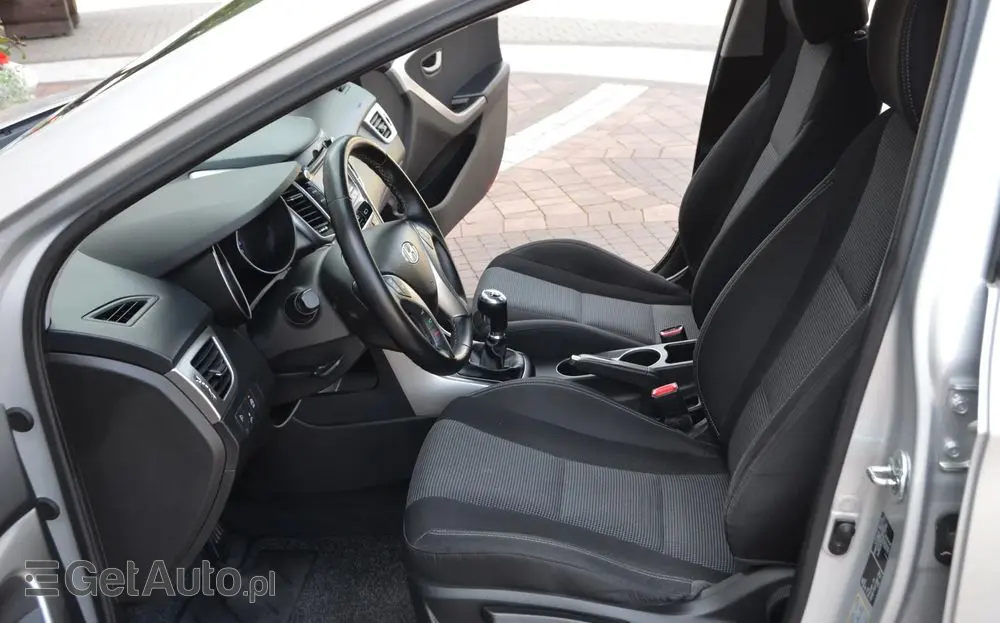 HYUNDAI I30 