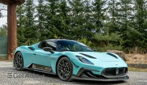 MASERATI MC20 