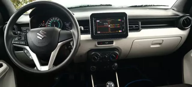 SUZUKI Ignis 