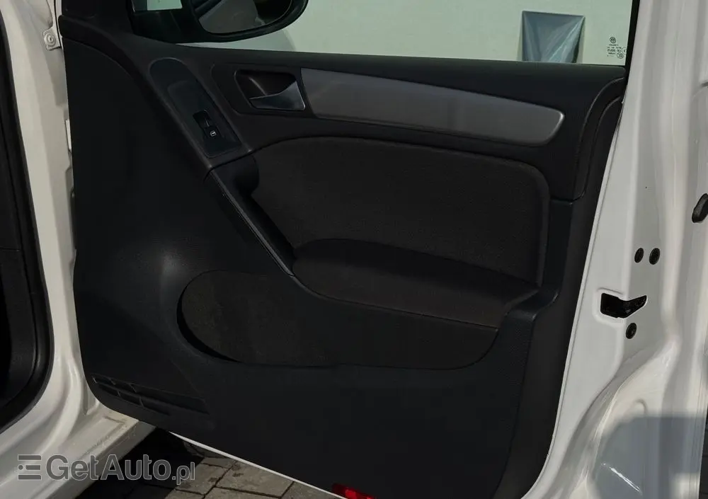 VOLKSWAGEN Golf 1.4 Trendline