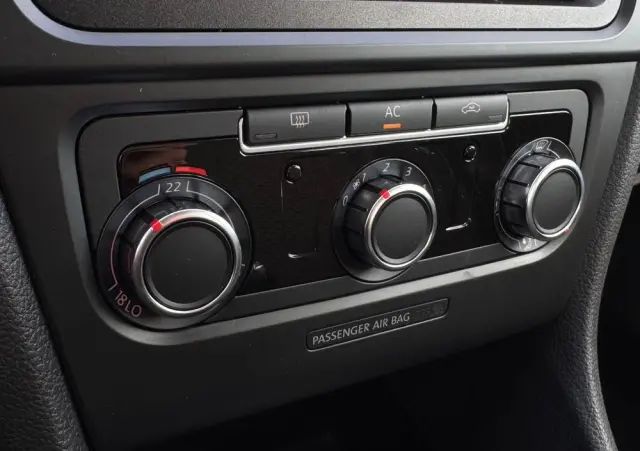 VOLKSWAGEN Golf 1.4 Trendline