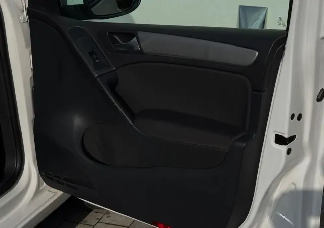 VOLKSWAGEN Golf 1.4 Trendline