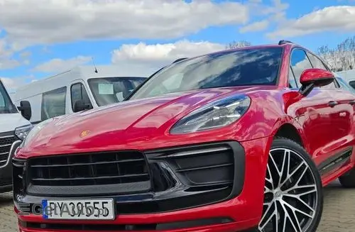 PORSCHE Macan 