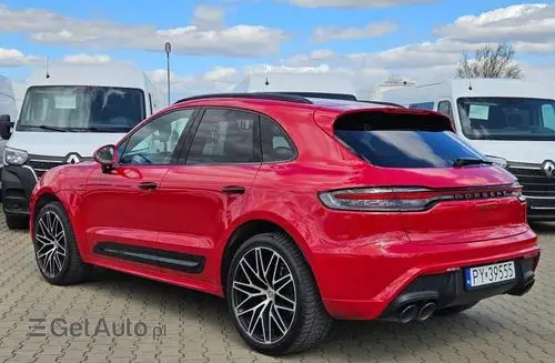 PORSCHE Macan 