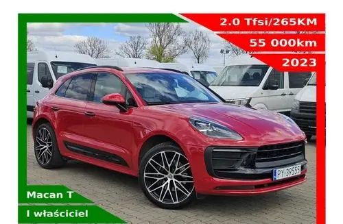 PORSCHE Macan 