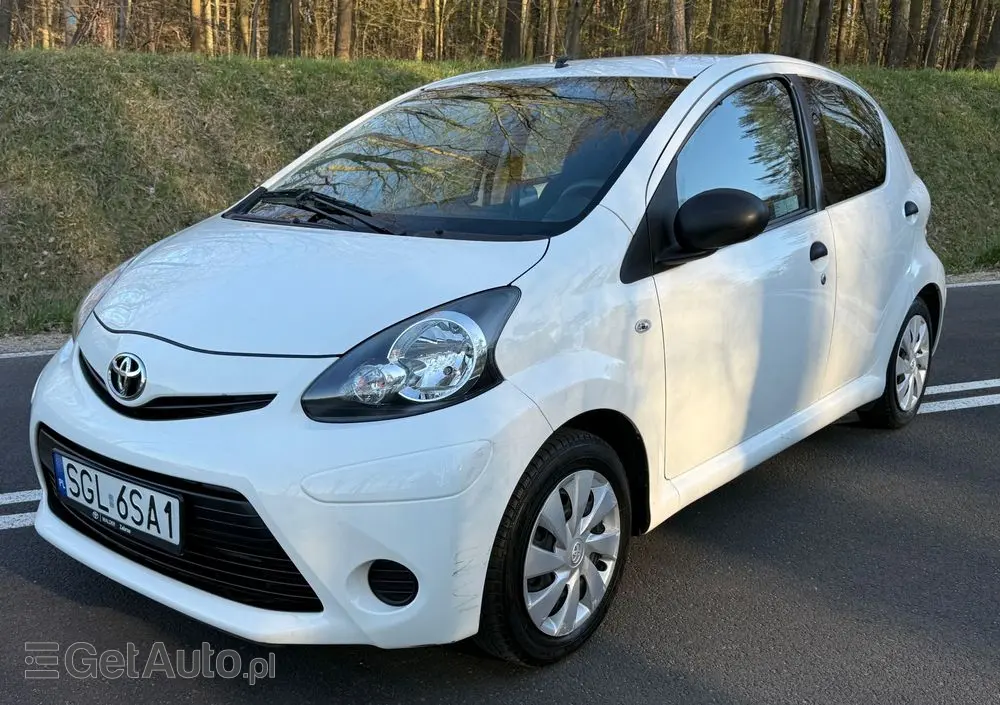 TOYOTA Aygo 1.0 VVT-i Sprint