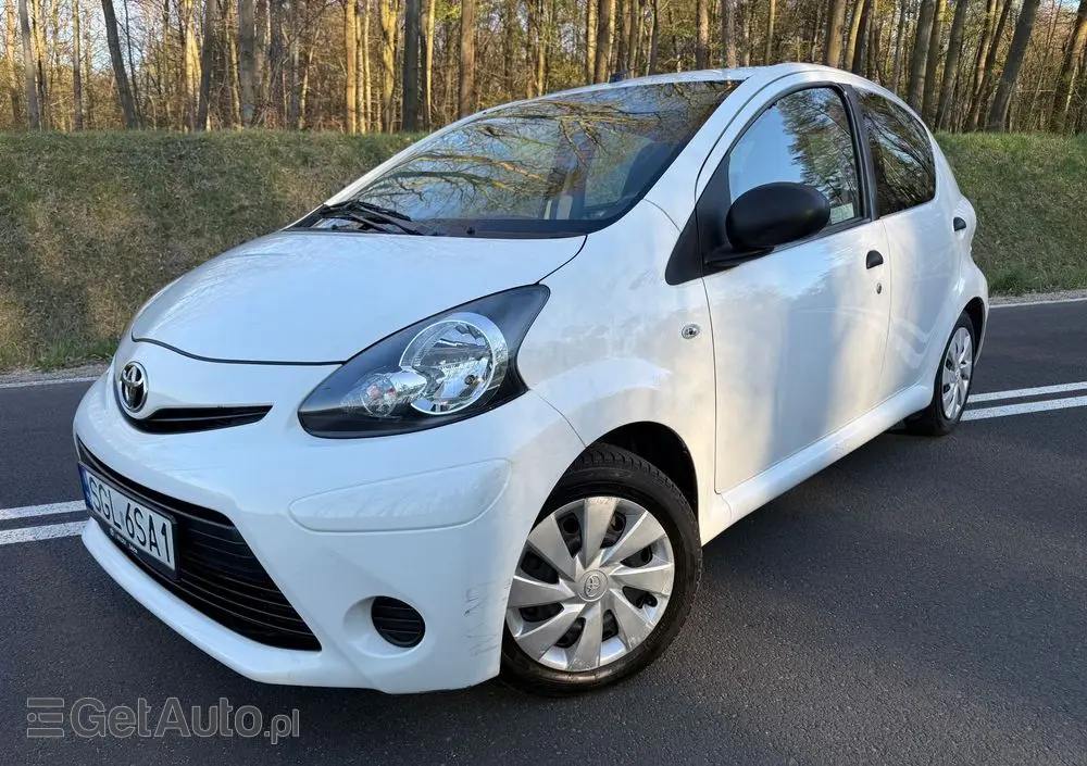 TOYOTA Aygo 1.0 VVT-i Sprint