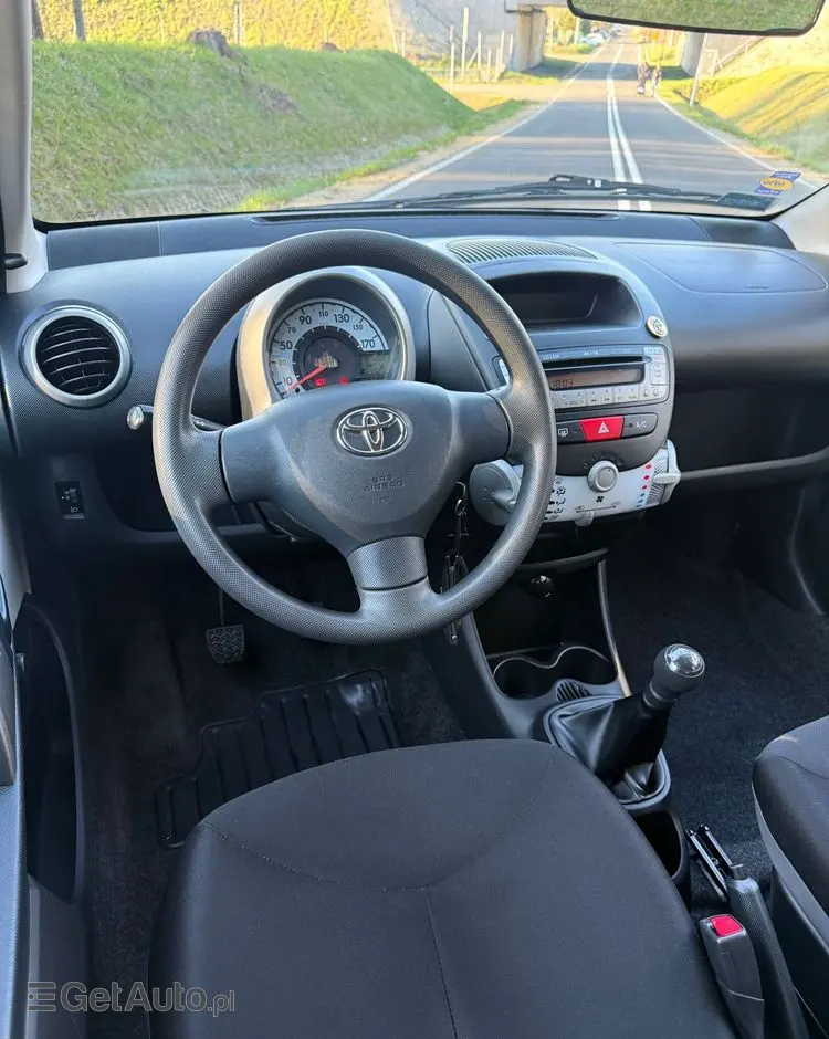 TOYOTA Aygo 1.0 VVT-i Sprint