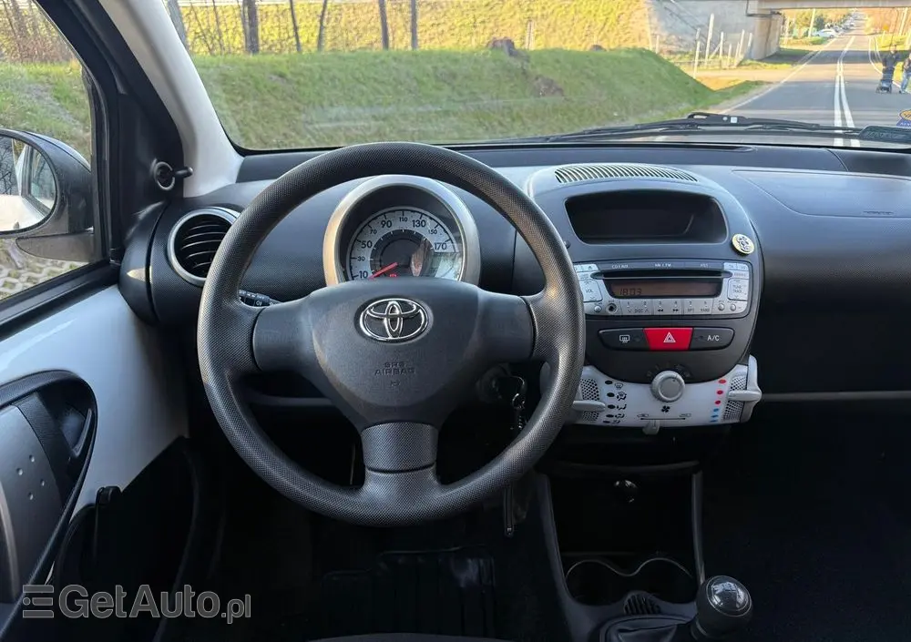 TOYOTA Aygo 1.0 VVT-i Sprint