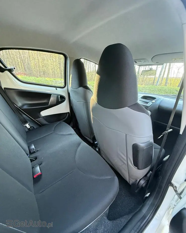 TOYOTA Aygo 1.0 VVT-i Sprint