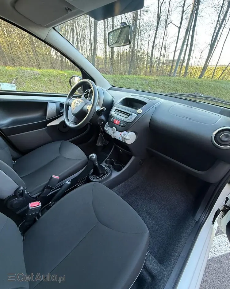 TOYOTA Aygo 1.0 VVT-i Sprint