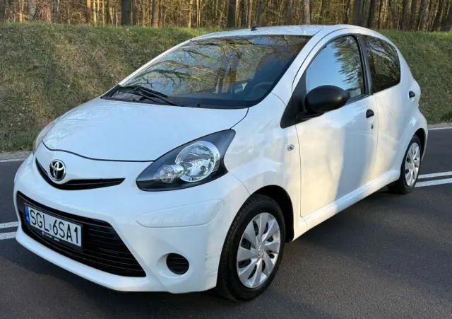 TOYOTA Aygo 1.0 VVT-i Sprint