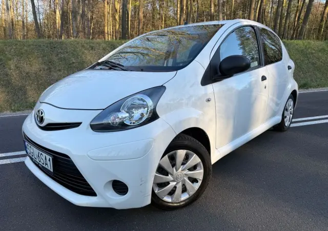 TOYOTA Aygo 1.0 VVT-i Sprint