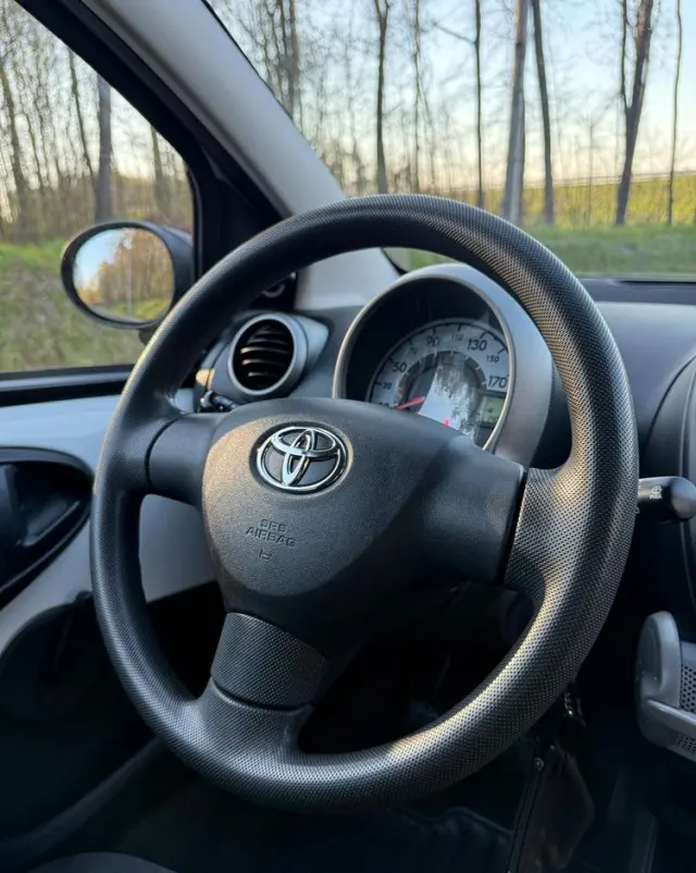 TOYOTA Aygo 1.0 VVT-i Sprint