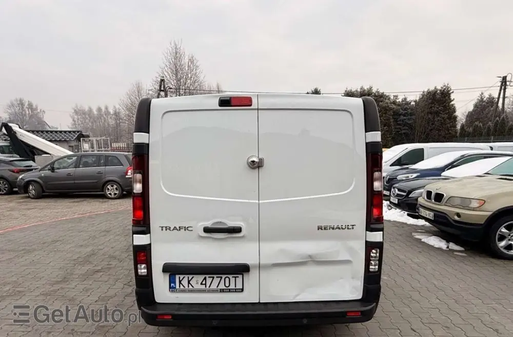 RENAULT Trafic 