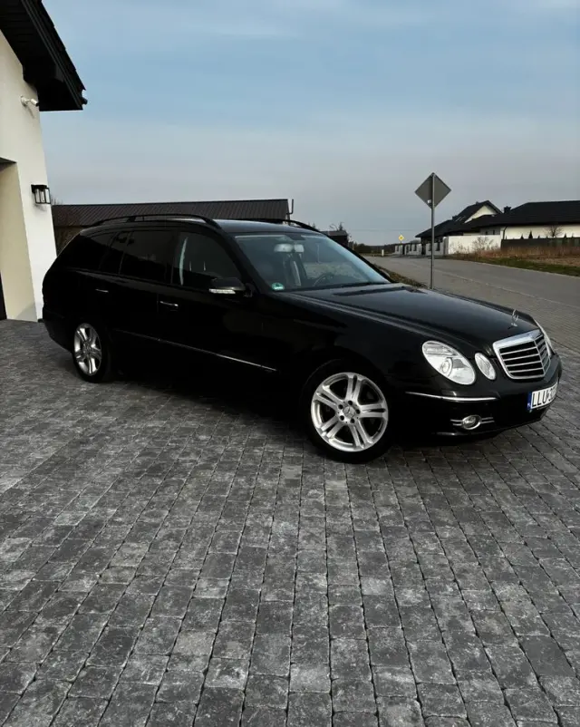 MERCEDES-BENZ Klasa E 