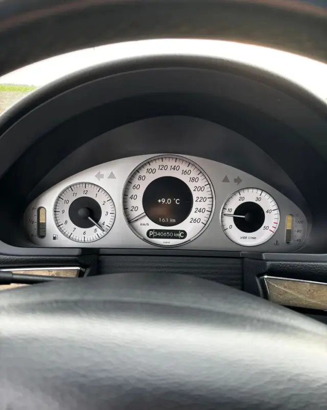 MERCEDES-BENZ Klasa E 