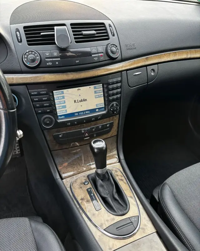 MERCEDES-BENZ Klasa E 