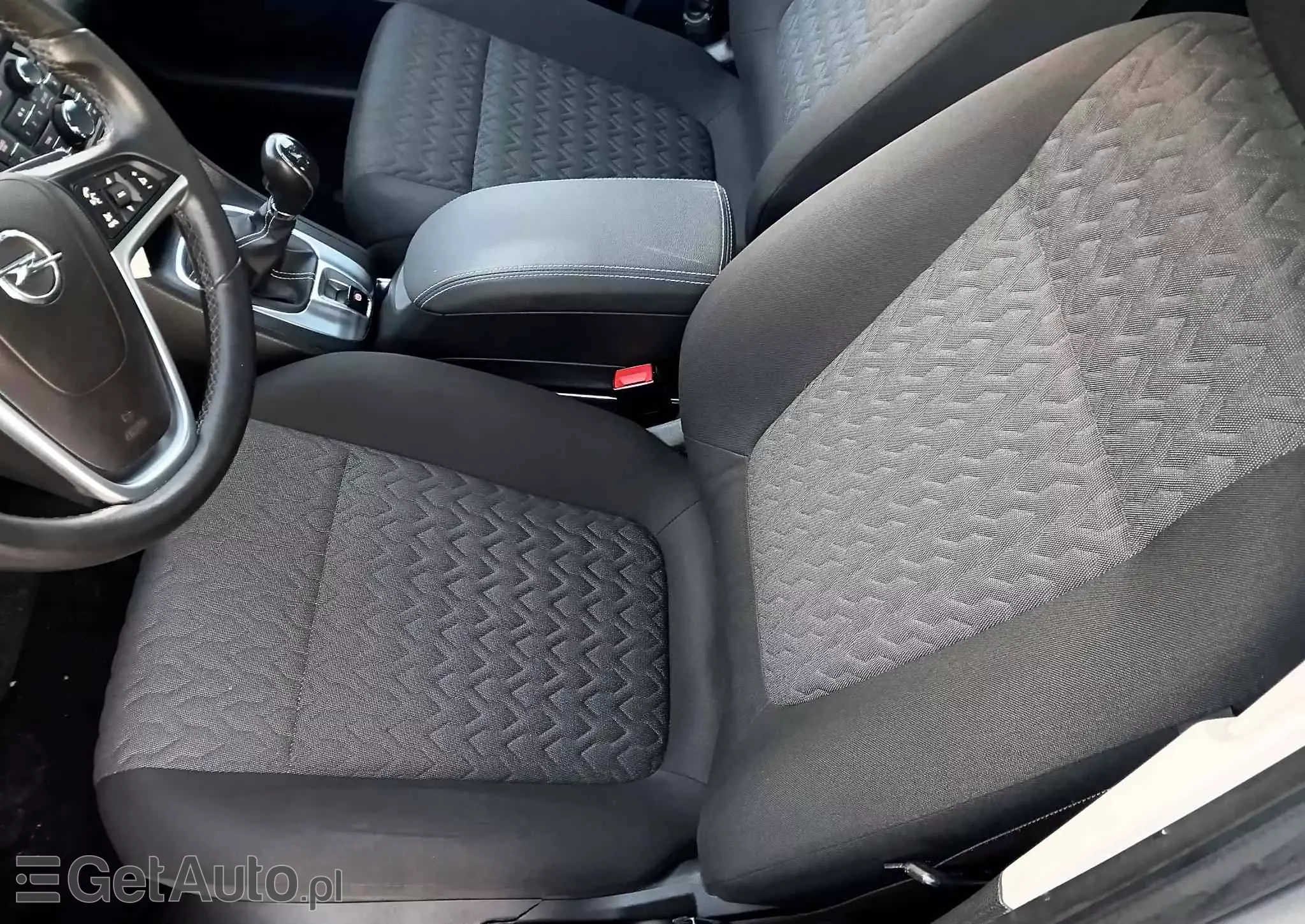 OPEL Meriva 1.4 Design Edition