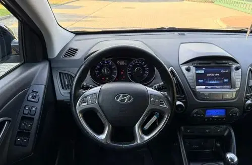 HYUNDAI Ix35 