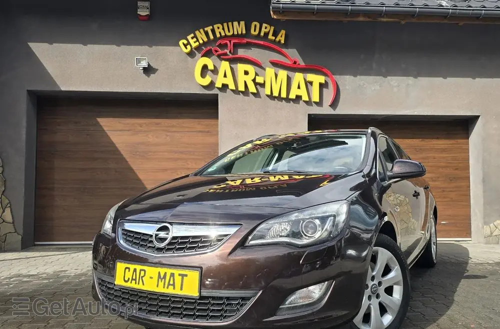 OPEL Astra 1.6 Turbo Innovation