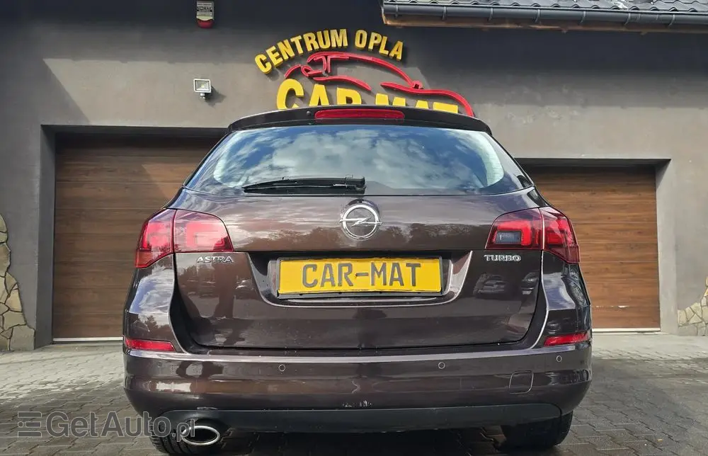 OPEL Astra 1.6 Turbo Innovation