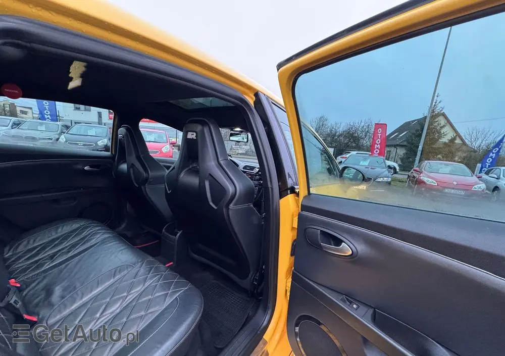 SEAT Leon 2.0 T FSI Cupra R