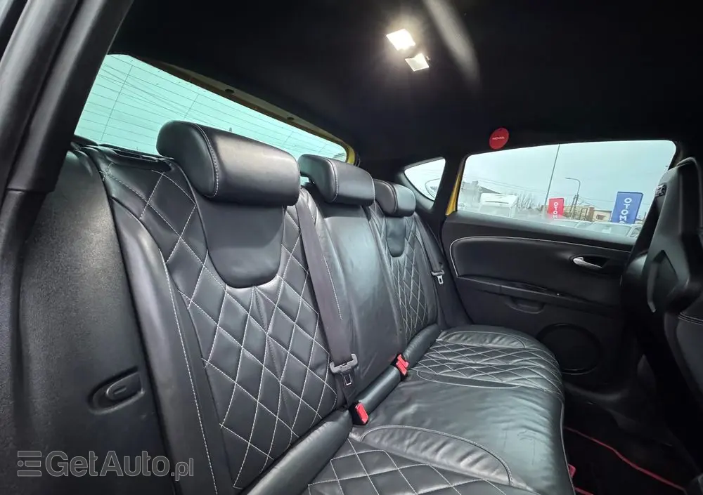 SEAT Leon 2.0 T FSI Cupra R