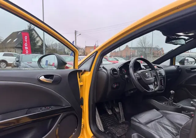 SEAT Leon 2.0 T FSI Cupra R