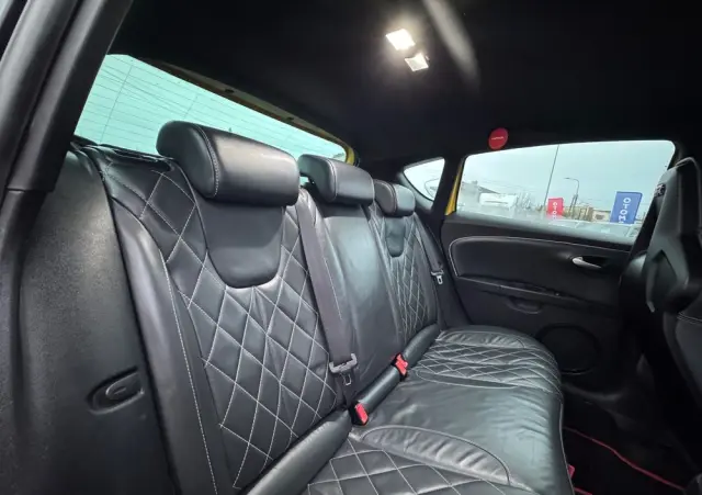 SEAT Leon 2.0 T FSI Cupra R