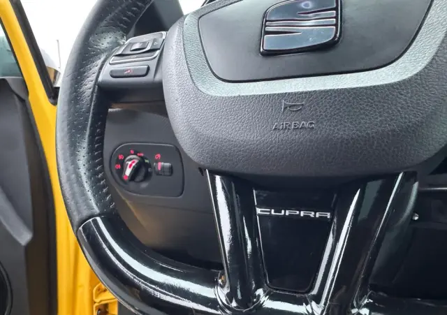 SEAT Leon 2.0 T FSI Cupra R