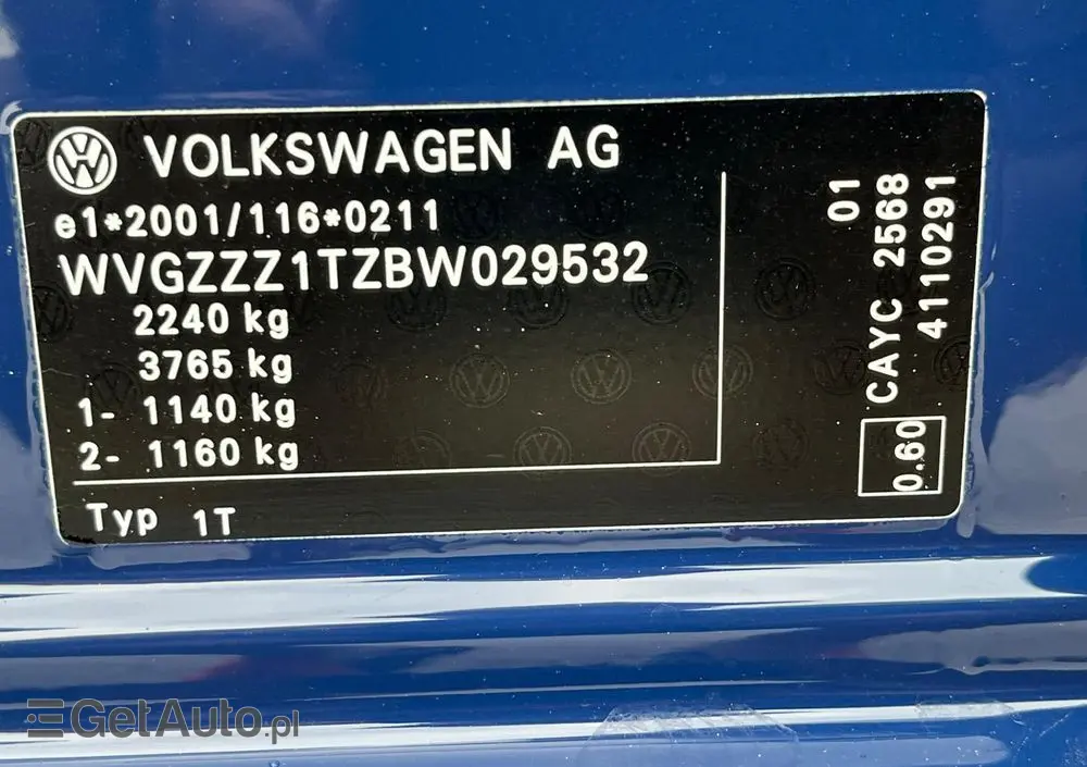 VOLKSWAGEN Touran 