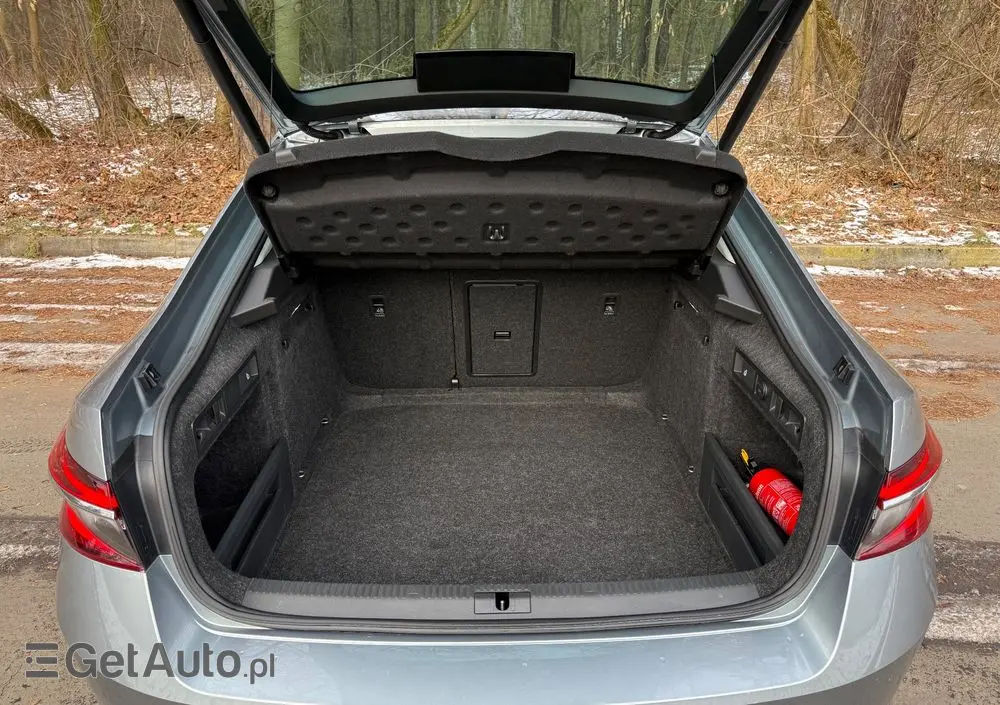 SKODA Superb 2.0 TDI SCR 4x4 Ambition DSG