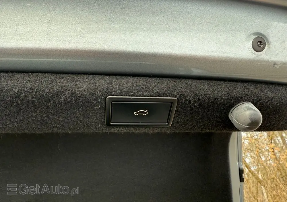 SKODA Superb 2.0 TDI SCR 4x4 Ambition DSG