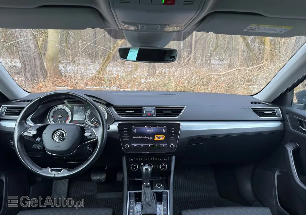 SKODA Superb 2.0 TDI SCR 4x4 Ambition DSG