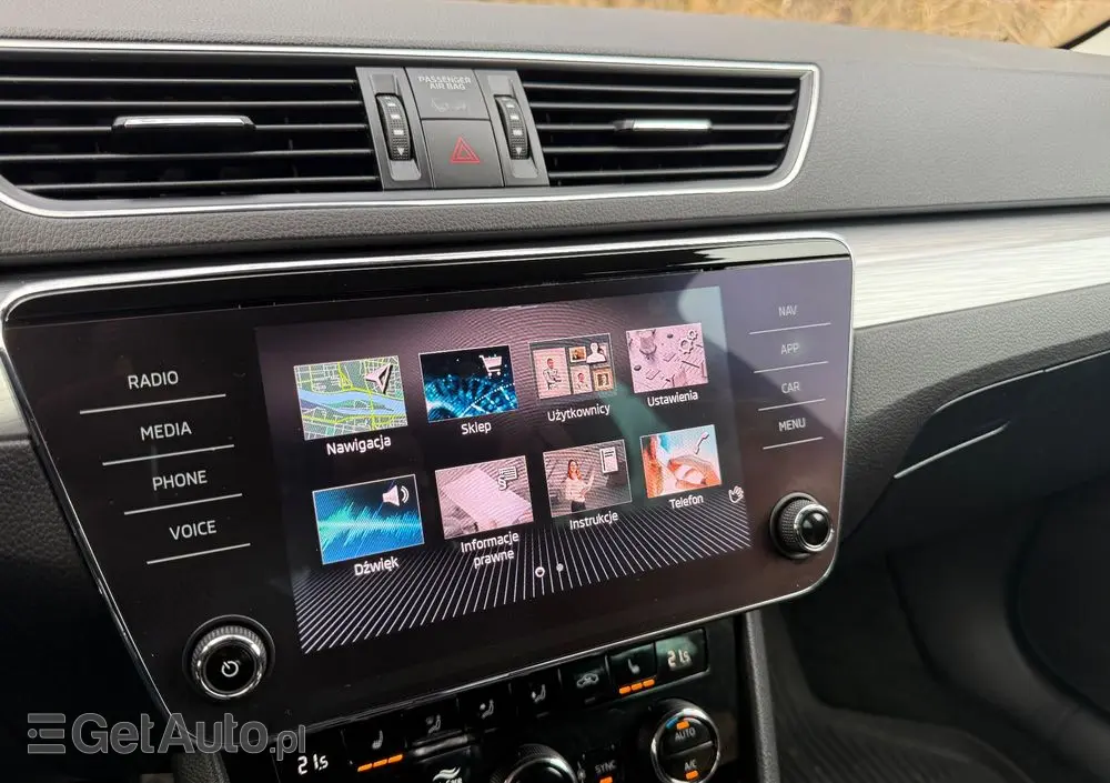 SKODA Superb 2.0 TDI SCR 4x4 Ambition DSG