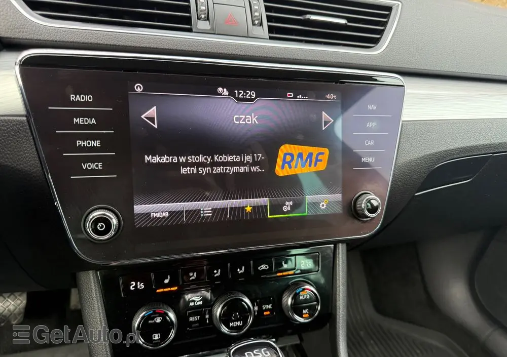 SKODA Superb 2.0 TDI SCR 4x4 Ambition DSG