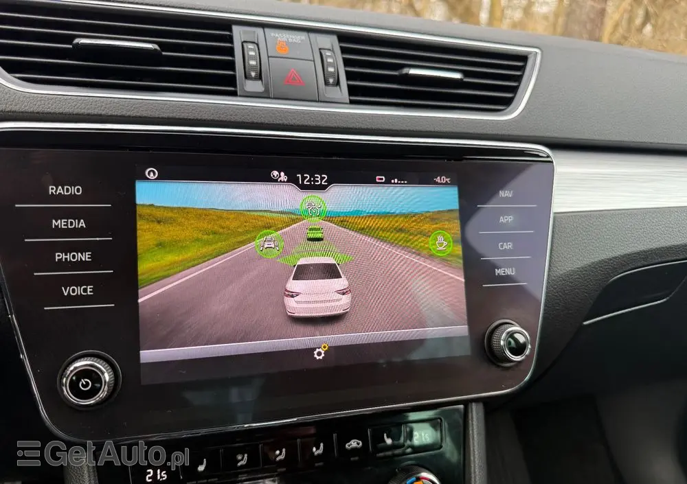 SKODA Superb 2.0 TDI SCR 4x4 Ambition DSG