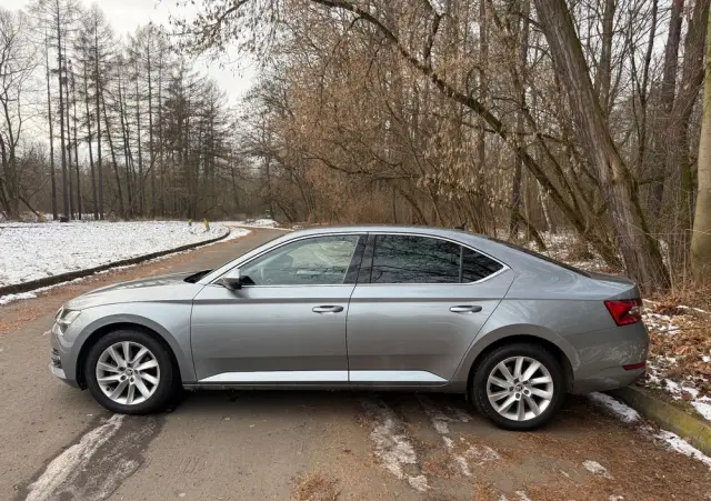SKODA Superb 2.0 TDI SCR 4x4 Ambition DSG